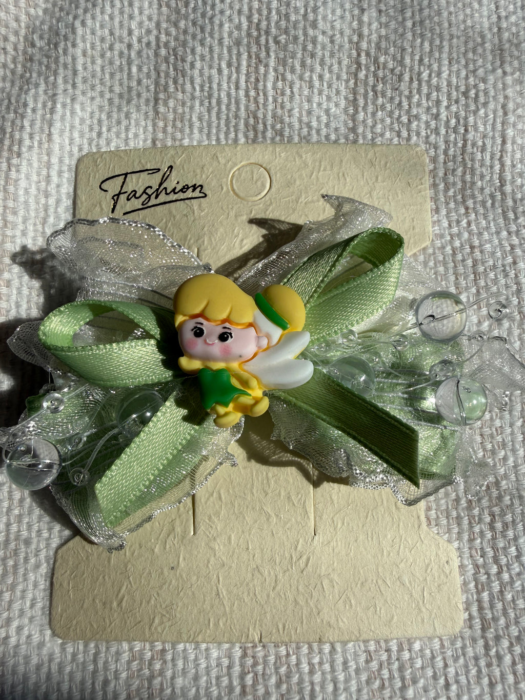 Tinker Ribbon Hair Clip