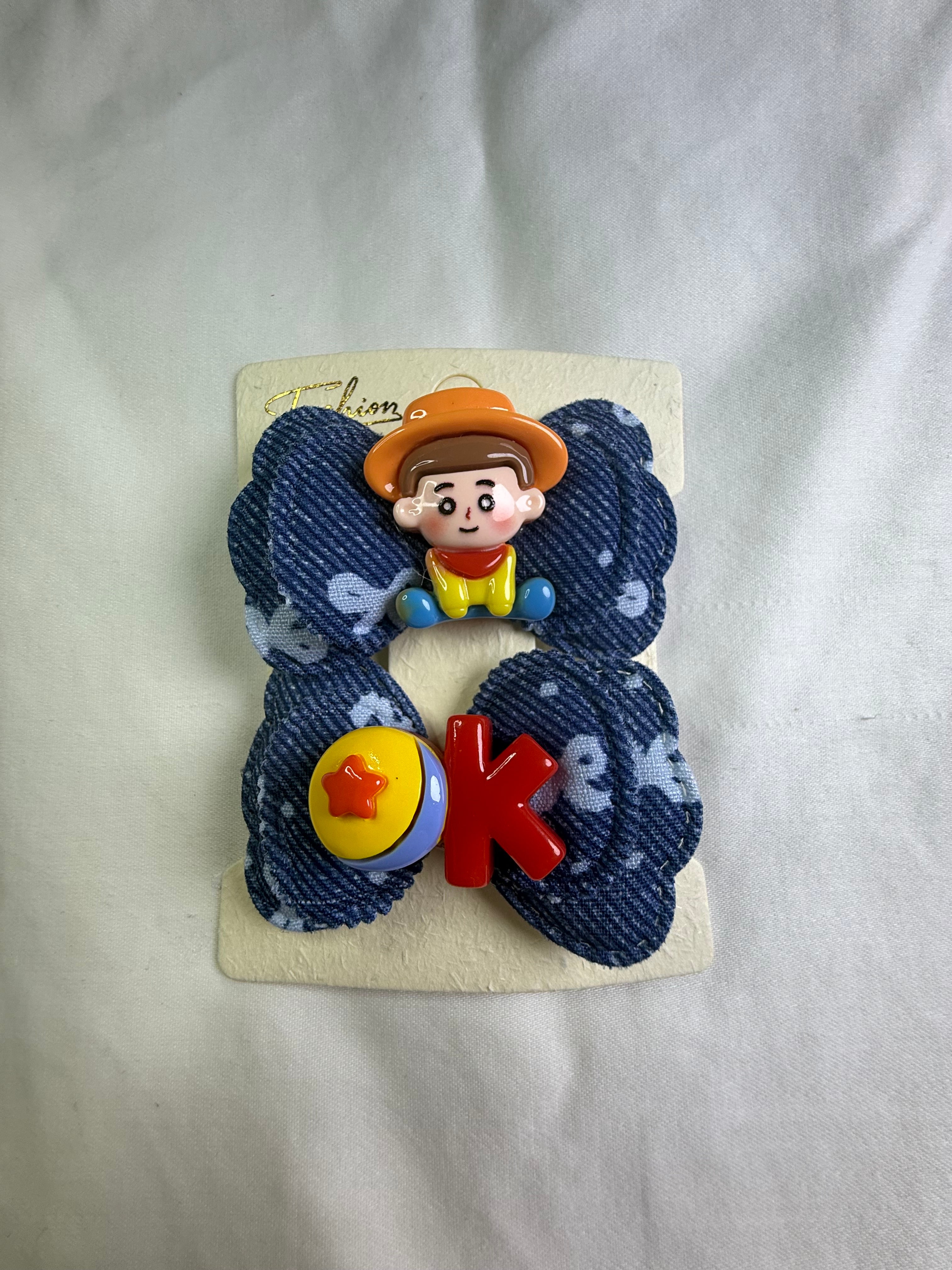 Woody Hair Clips
